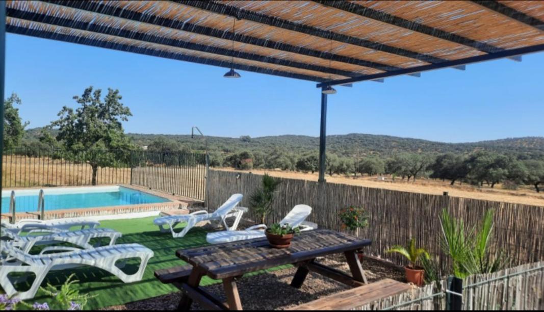 Casa Rural La Dehesilla Cazalla de la Sierra Luaran gambar