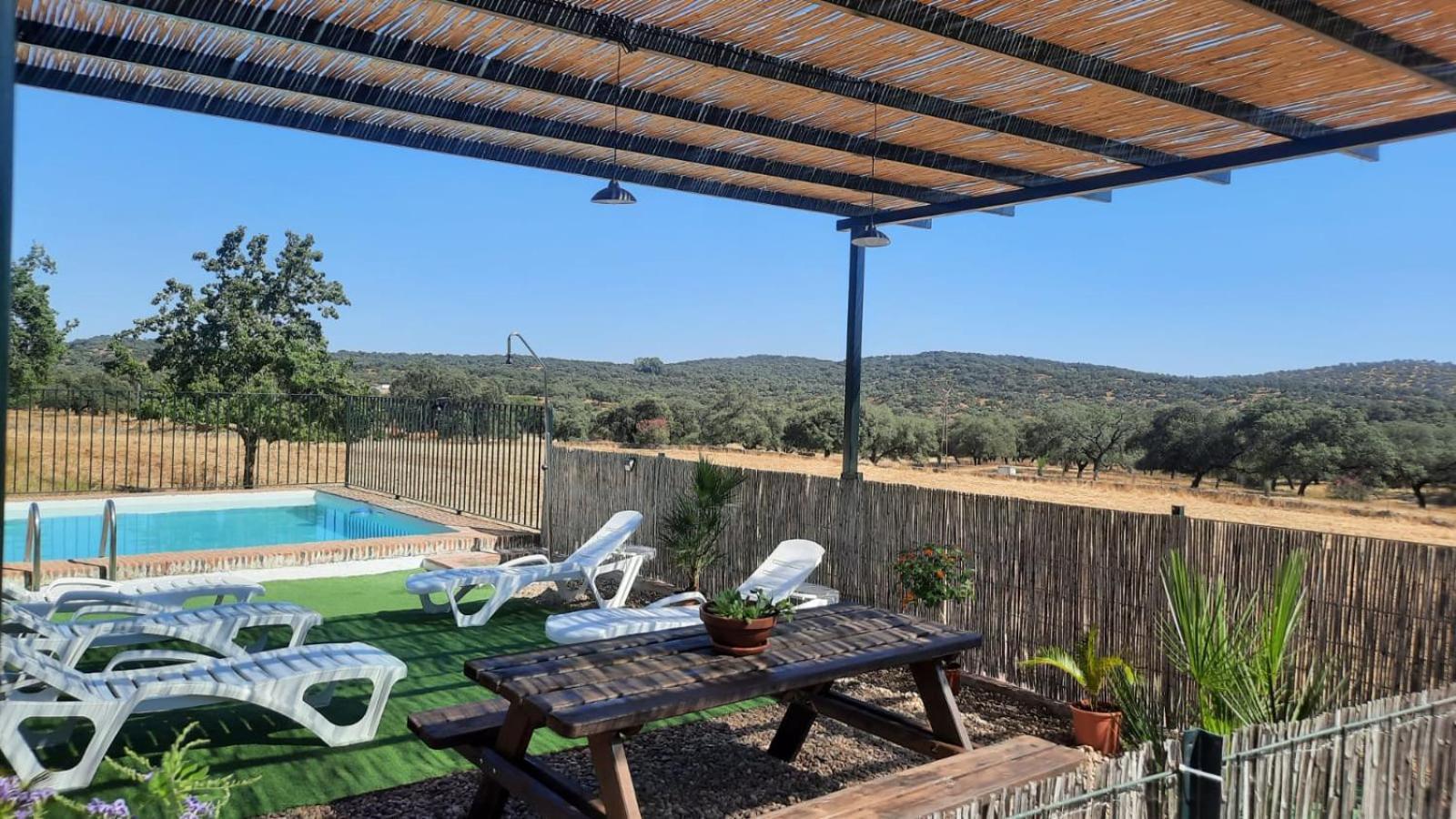 Casa Rural La Dehesilla Cazalla de la Sierra Luaran gambar
