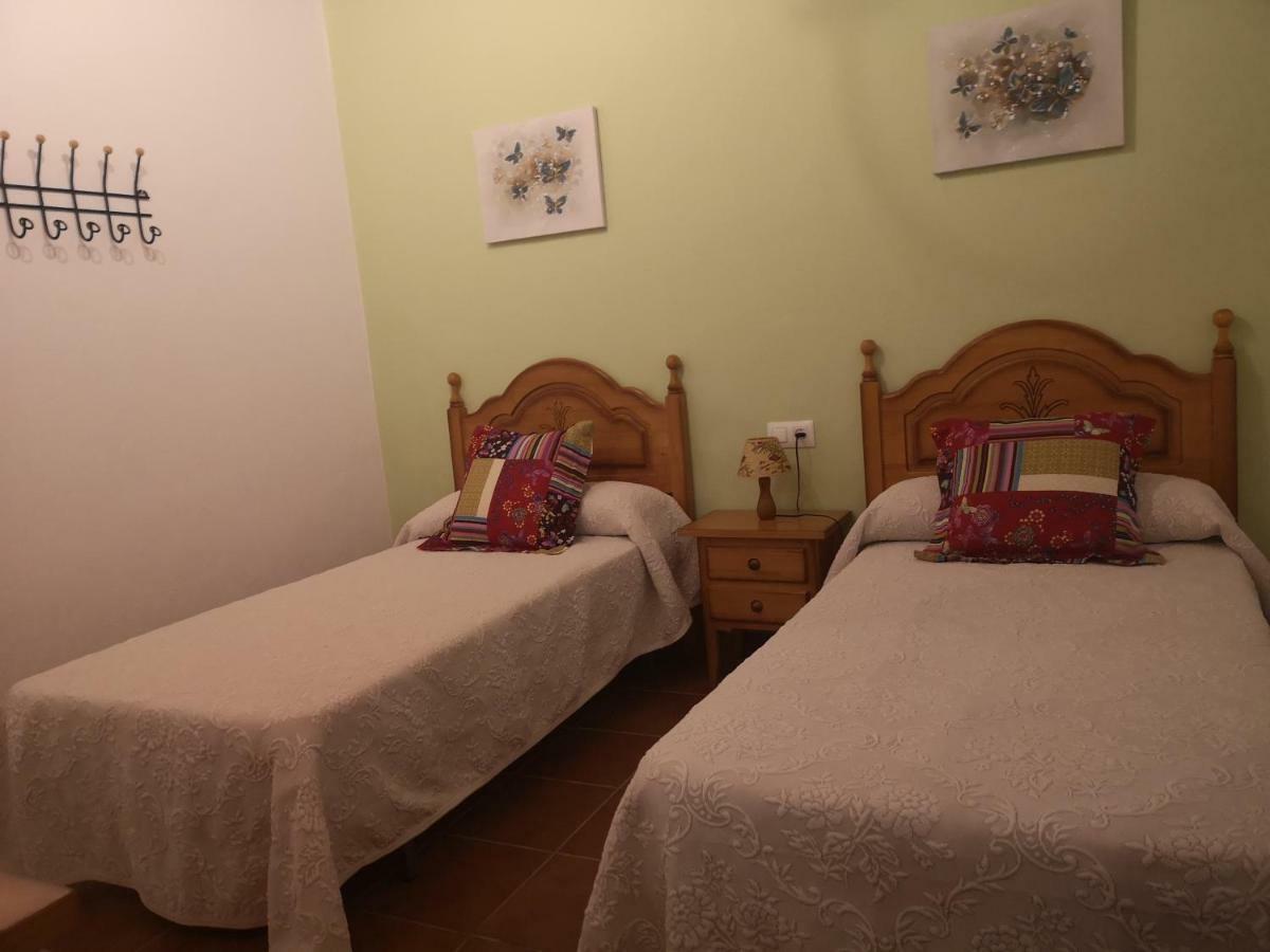 Casa Rural La Dehesilla Cazalla de la Sierra Luaran gambar