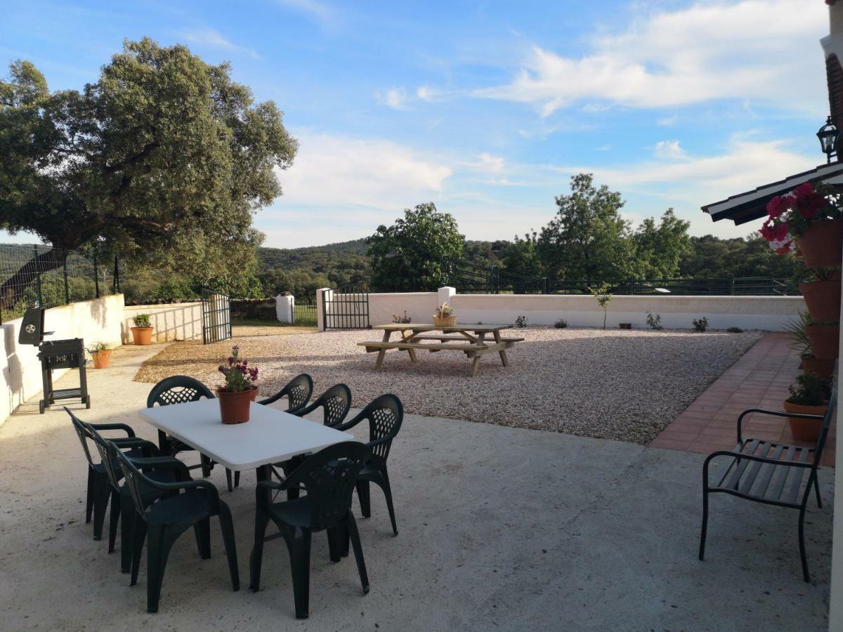 Casa Rural La Dehesilla Cazalla de la Sierra Luaran gambar